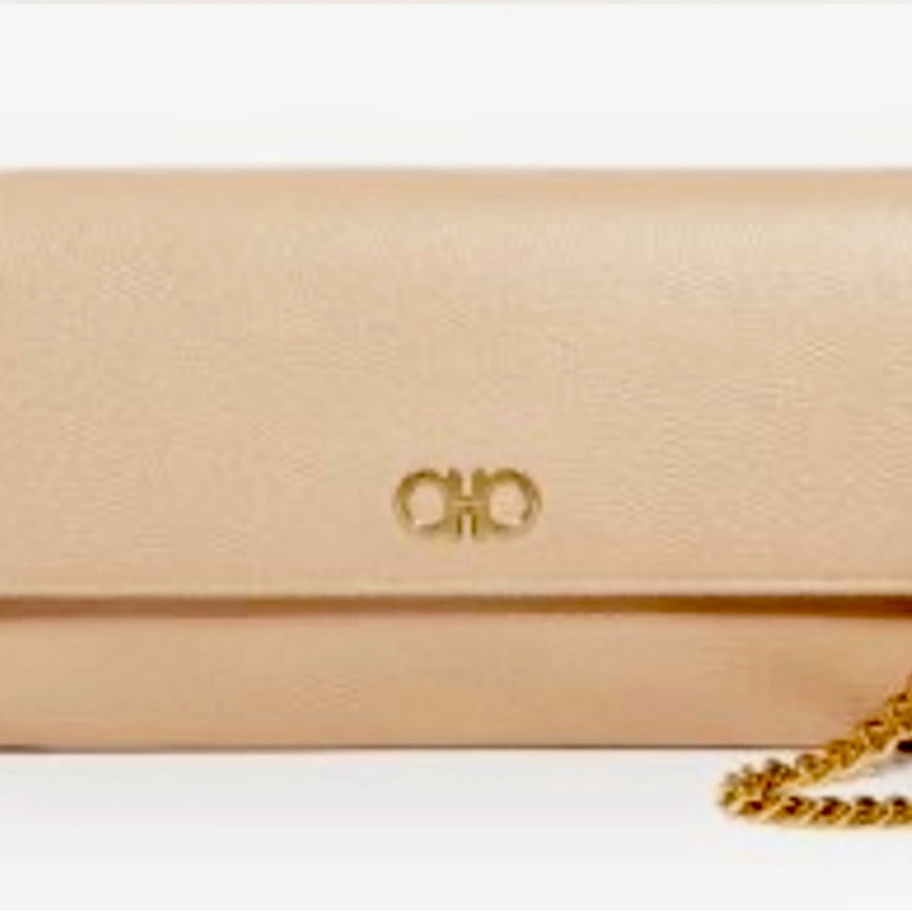 Salvatore Ferragamo Nude with gold hardware wallet on chain Gancini crossbody